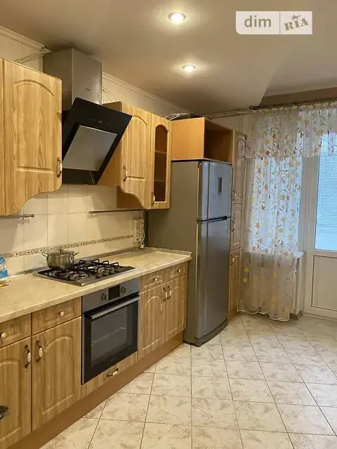 Зображення Полтава, 3x кімнатна квартира - Продаж, Української Повстанської Армії (Ватутіна) вул.,