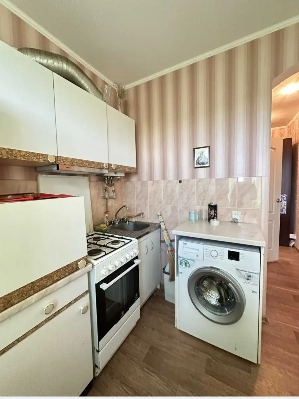 Зображення Полтава, 2x кімнатна квартира - Продаж, Соборності вул.,