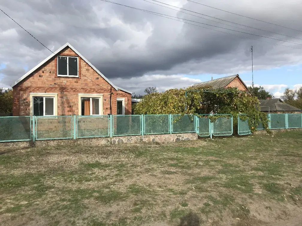 Зображення Продаж будинку, площею - 60 кв.м., район - Новосанжарський