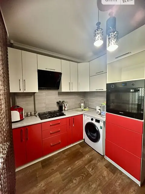 Зображення Продаж 1 - кімнатної квартири, площею - 10 кв.м., мікрорайон - Боженко