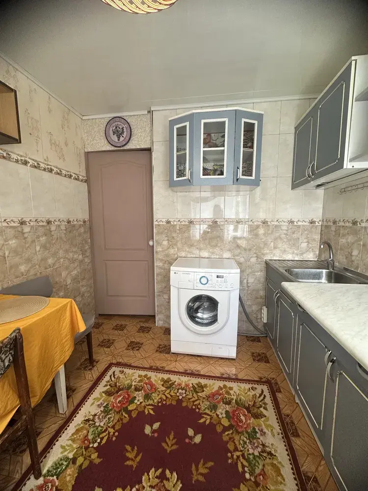 Зображення Продаж 3 - кімнатної квартири, площею - 52 кв.м., мікрорайон - Алмазний