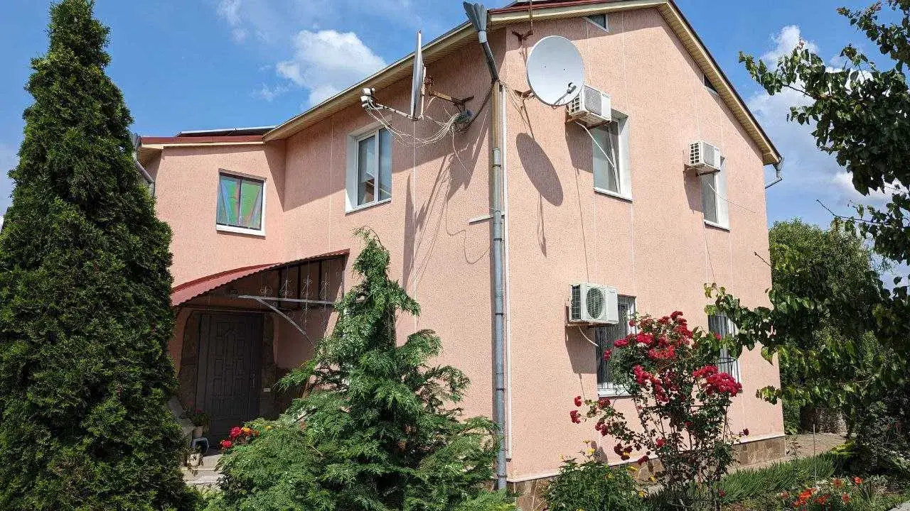 Зображення Продаж будинку, площею - 250 кв.м., мікрорайон - ГРЛ