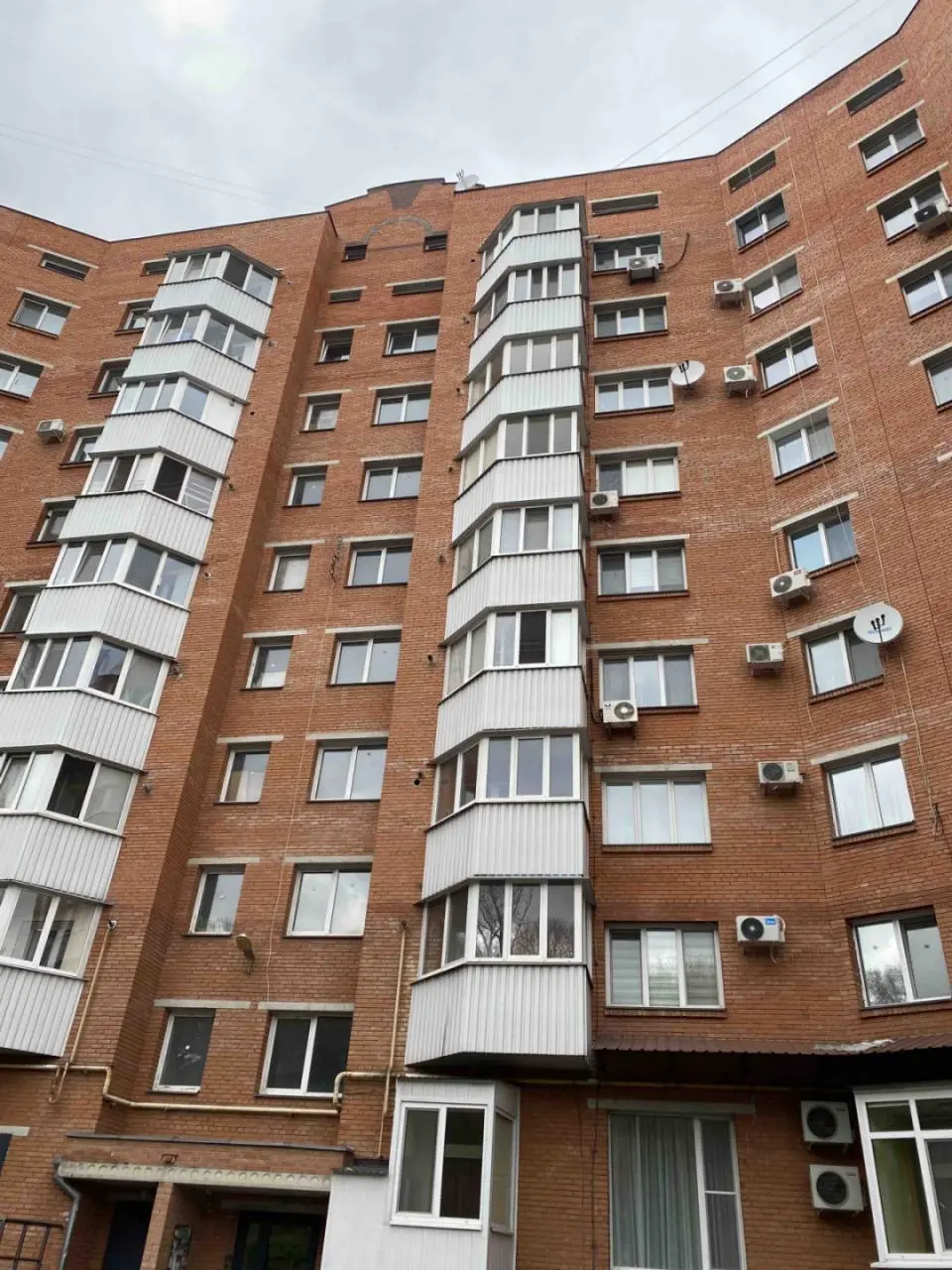 Зображення Продаж 2 - кімнатної квартири, площею - 67 кв.м., мікрорайон - Поділ
