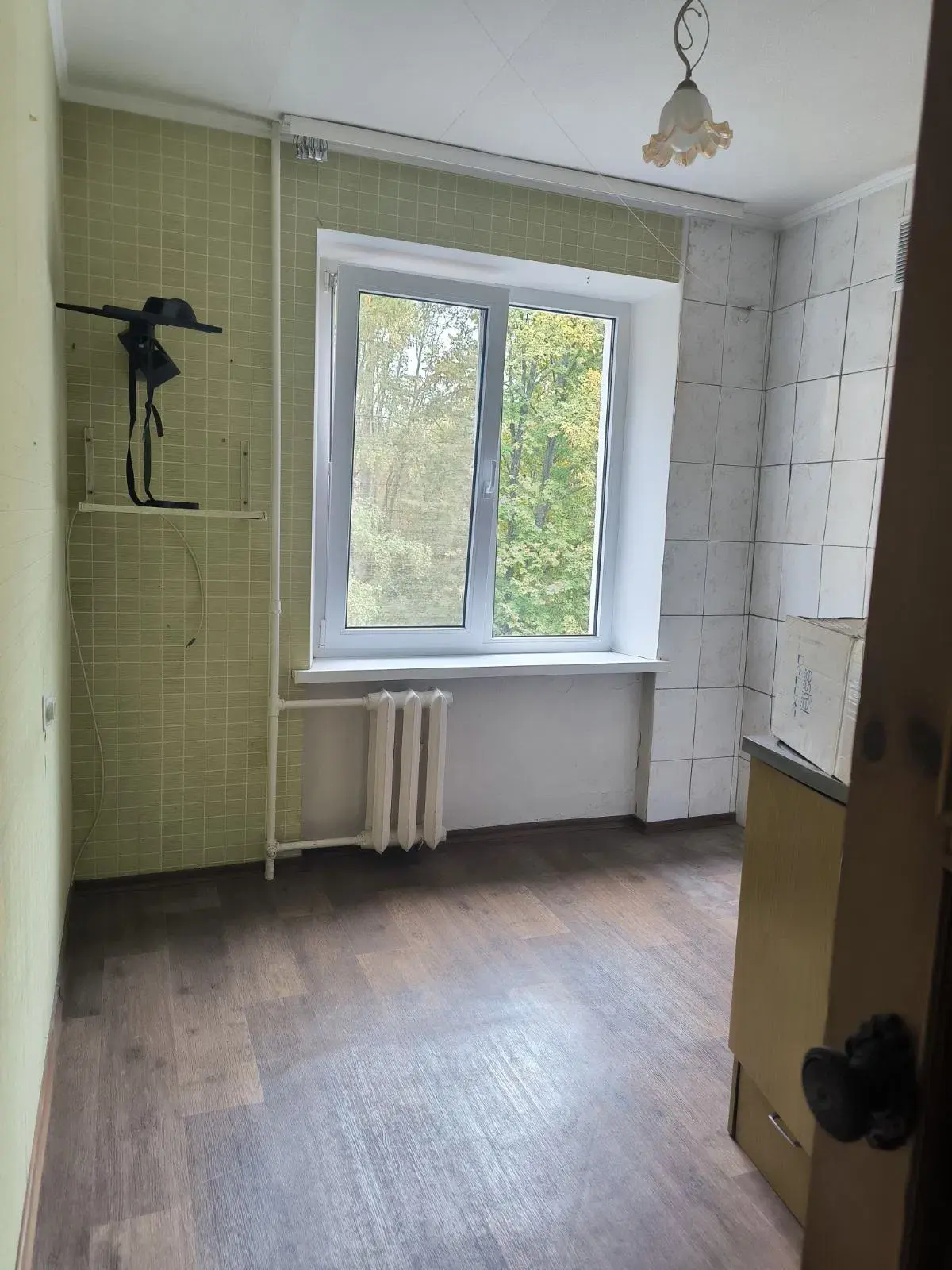 Зображення Продаж 2 - кімнатної квартири, площею - 47 кв.м., мікрорайон - Алмазний