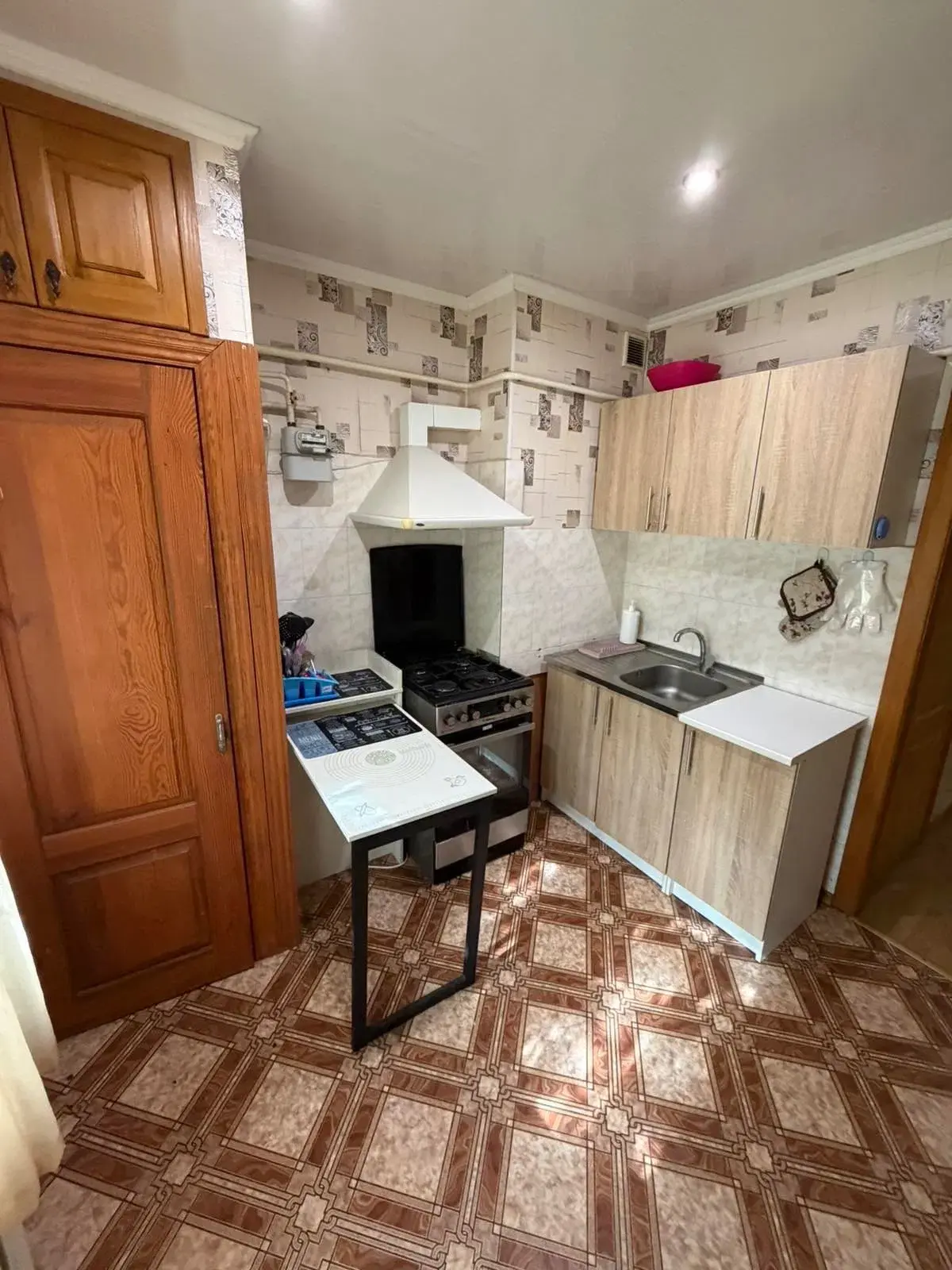 Зображення Продаж 1 - кімнатної квартири, площею - 38 кв.м., мікрорайон - Левада