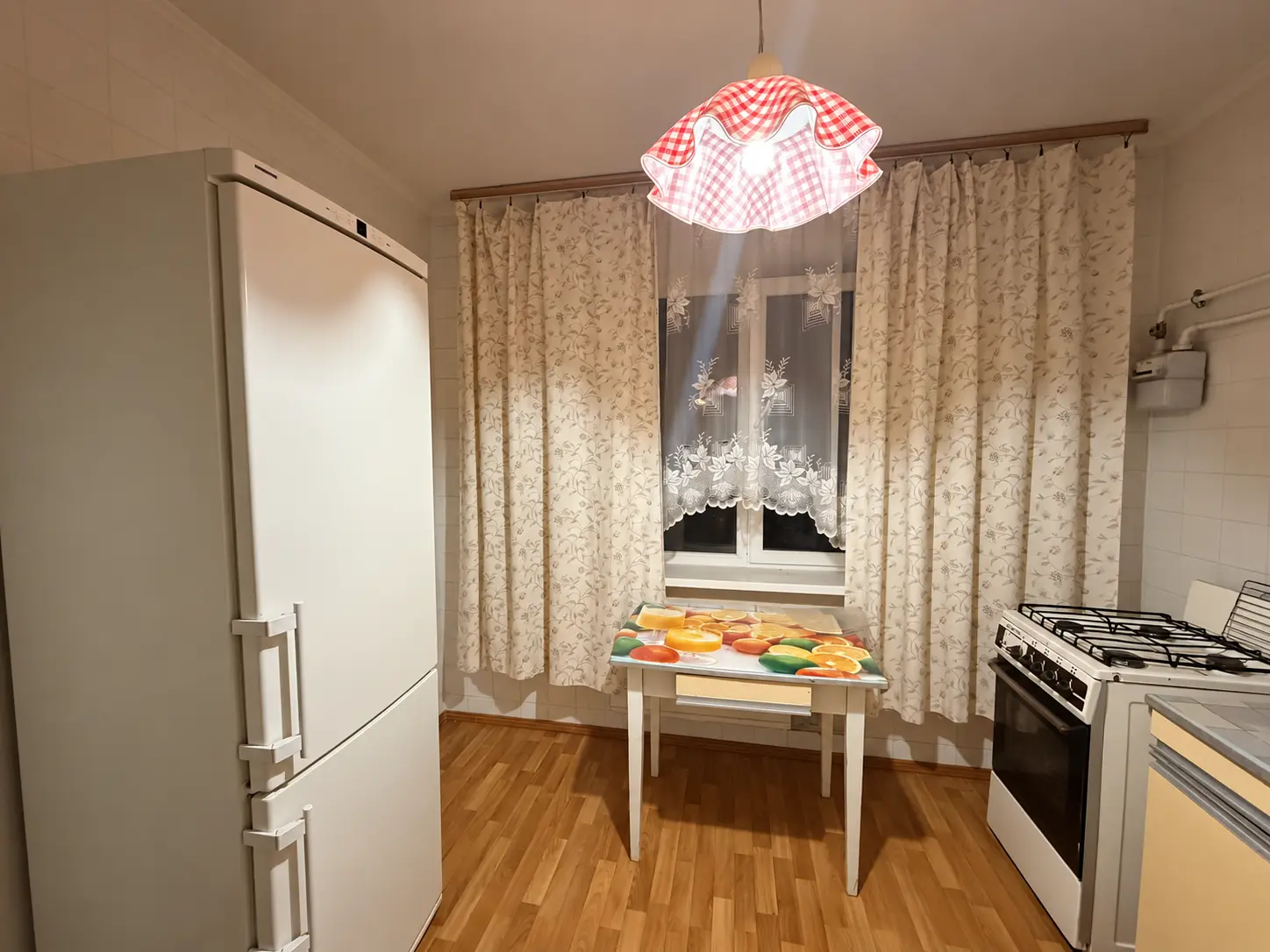 Зображення Продаж 1 - кімнатної квартири, площею - 35 кв.м., мікрорайон - Сади