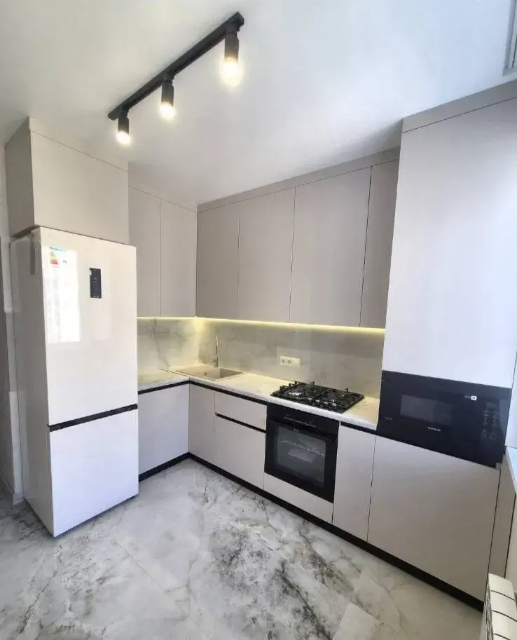 Зображення Продаж 1 - кімнатної квартири, площею - 38 кв.м., мікрорайон - Браїлки
